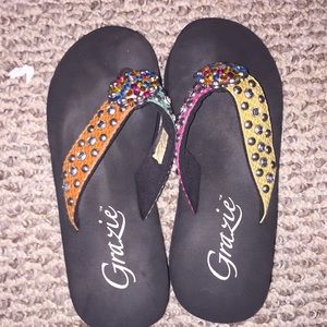 girls sandles (they are meant to be mismatched)